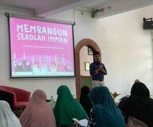 Mahasiswa Magang PNF Ikut Serta dalam Kegiatan Parenting PKBM Tsurayya Flexischool: Bersama Walisantri Wujudkan Sekolah Impian